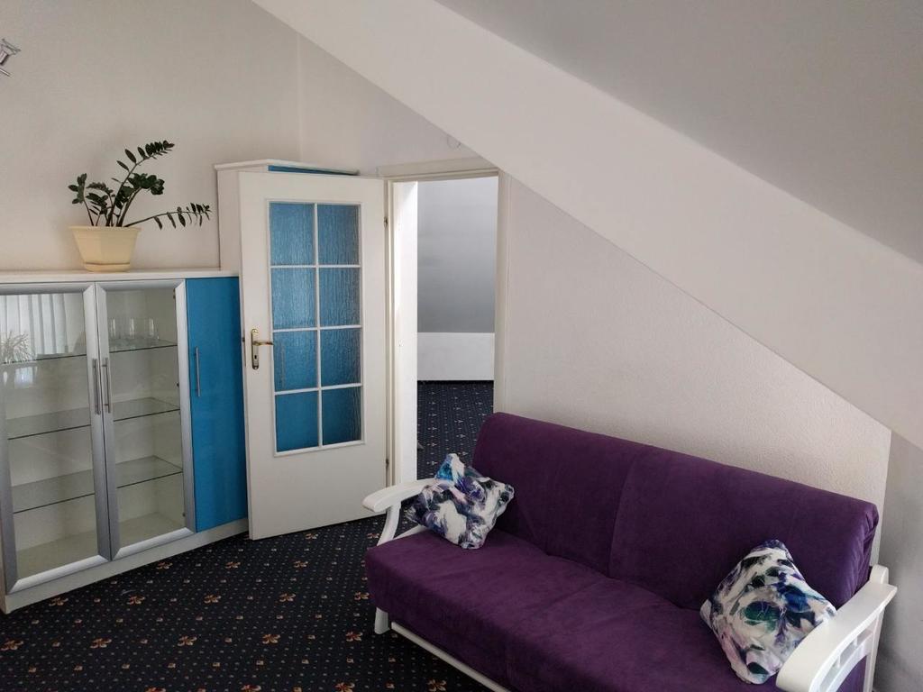 Kaiser Hotel Tsjernivtsi Eksteriør bilde