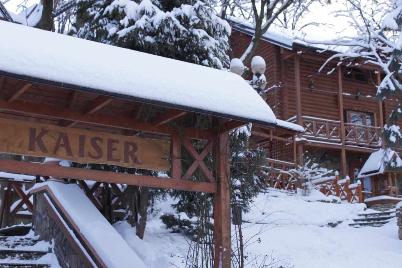 Kaiser Hotel Tsjernivtsi Eksteriør bilde